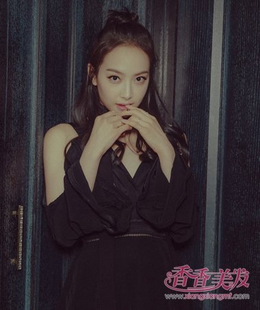 ��������ͷ���ɫ��ȹ������˧�� ����������ȹ��������