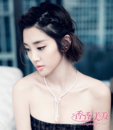 ����׿ΰ������ɾ���Ů�ǣ��� ����꿳��Ķ̷�������������