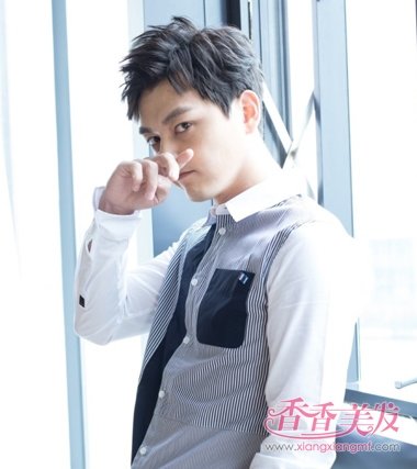 Ҧ�����Ϻ�Լ��Լ�� ����ǫ��ɫ���̷����ʹ���ʱ��