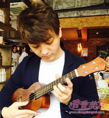 Ҧ�����Ϻ�Լ��Լ�� ����ǫ��ɫ���̷����ʹ���ʱ��