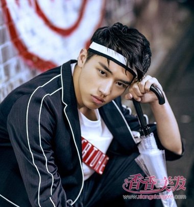 ˧��ѧ����κ�޴󰮵�¶���̷����� ��Ҳ������һ��