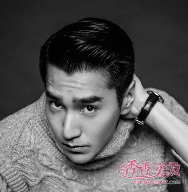 ����͢���ºڰ״�Ƭ�������� ����͢��ɫ�̷���������������ʿ