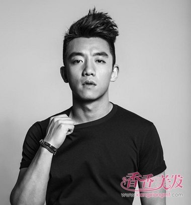 �������మ�ɡ�֣����Ů�Ѻ��巢�� ��С�Ա���֣���ᰮ�����߶̷�����