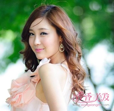 2019��������ʲô��ɫ�ķ��� ���������з��ͺ���ɫ�������������Ů���ĳ���