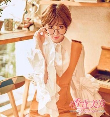 �ܰ�̷������ֹ��� Ů���ǽ�����ɶ̷�����