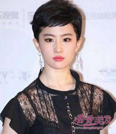 �ܰ�̷������ֹ��� Ů���ǽ�����ɶ̷�����