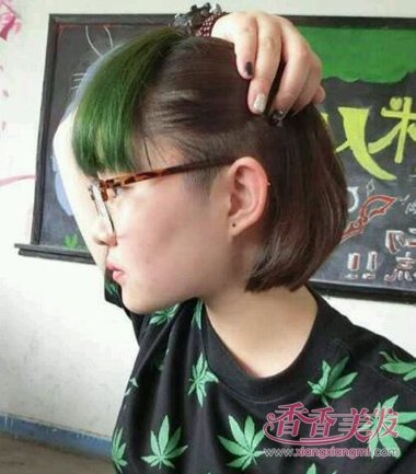 Ů������ͷ������ʲô���� ͷ���Ա����ǰ����ô��