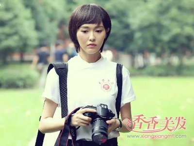 ����У԰��ڳ�ֱ���崿 Ů����ѧԺ�緢��˭���ഺ�޵�