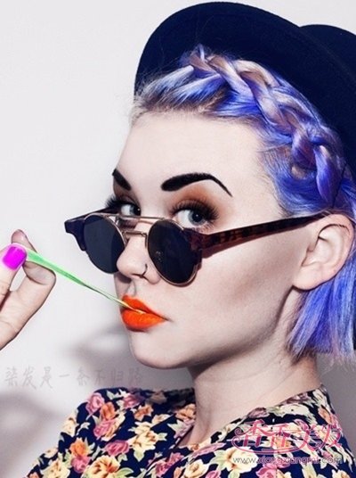 ������ɫ��ͷ���������Ƥ������������+ͼƬ ʲô��ɫ��ͷ���Ե�Ƥ���׵�