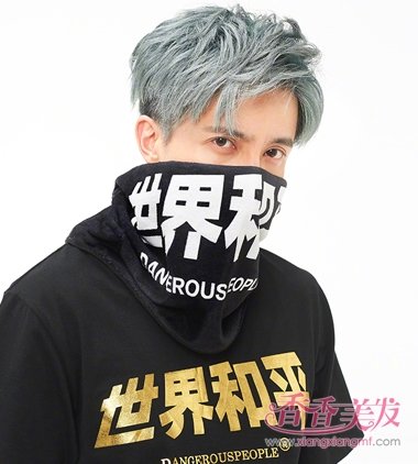 Ѧ֮ǫ�¸衶���С�MV���� ����ֻ����·�ɫ