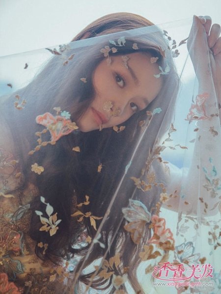 �ﺣ�غ�ȹ+������ڹ�͸��ŵ����� ����ʾ�������յĸ�������