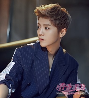 ¹�����͡���Ӫ�����ܻ�԰����ɫ�ֱ��� ¹�ϳ���Ⱦ����ɫ�����ֲݡ�