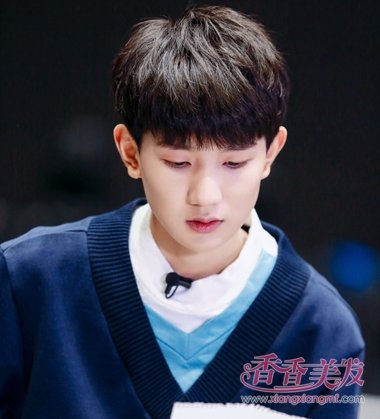 ��Դ�ʶ��������������֮�á��¾��ഺ ��ԴĢ��ͷ����չ�ֺ�ѧ������