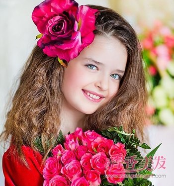 ��Ư���ķ������� 8-9��СŮ����Ư������