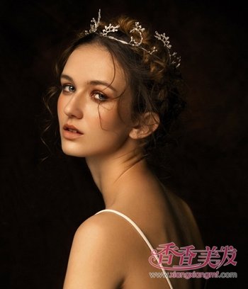 �򵥺ÿ��ı෢�̷����� ��ͷ��Ů����ô�̷�