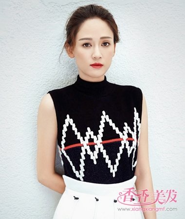 ���Ƕ������ļ�����ģʽ ���𳤷����ϳ�ȹ�ĳ��Ƕ�ǳЦ��Ȼ