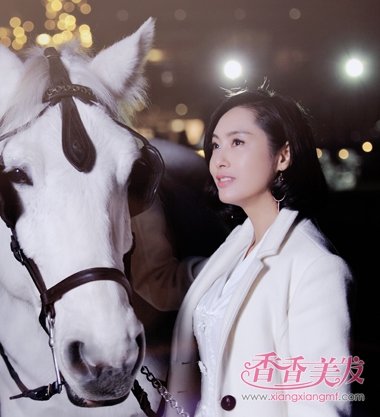 ����ϼ���ӡ���ɺ�̺С�������� ����ʾ��40+Ůʿ�������Ŷ̷�����