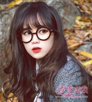 ��Բ��ƻ��ͷ�ÿ��� Ůѧ��ƻ��ͷͼƬ