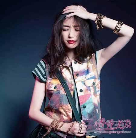 ���ݱ�������Ů�ɻ���Ψ�� ����Ů�񳤷�����ͼƬ