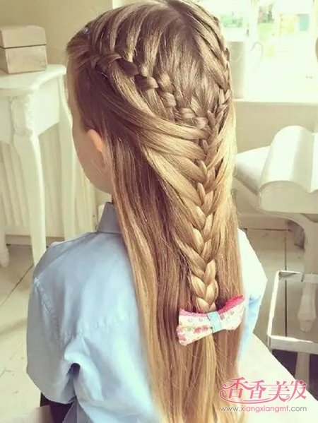 ����ڼ���Ư���ķ��� СŮ���Ļ���Ư������