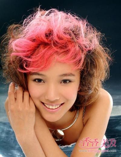 ���󵤷�����ɫ ������еķ�����ɫ