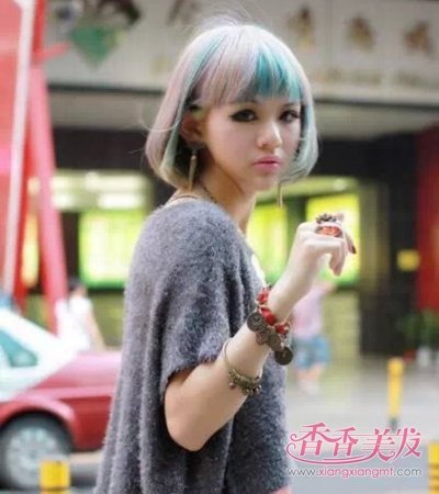 2018�̷�Ⱦʲô��ɫ Ů�����Զ̷���Ⱦ