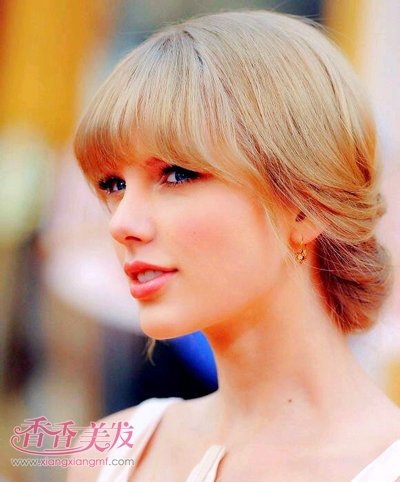 ùù˽�˷ɻ��ú�̫�� Taylor Swift��ȫ��������look