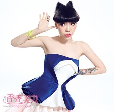 �������ɵɵ�ֲ���� ��Ī����Է�������holdס��