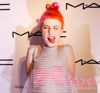 Ⱦʲô��ɫ��ͷ�����Ե��˰׿ɰ� ͷ��Ⱦʲôɫ���Եû��õ�ͼƬ�ɰ��ֲ�ʧ�鶯��