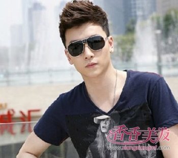 �ӵ�ͷȾ���ò��ÿ� Ⱦ����ɫͼƬ������ÿһ���ֵ�ó���