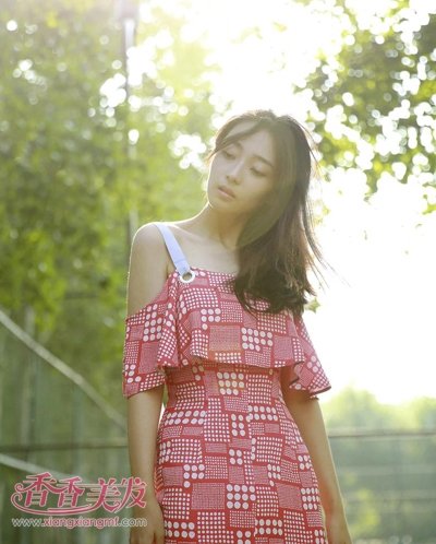 ����ŵ����д����ɺܴ� �鶯СŮ������ŵ����