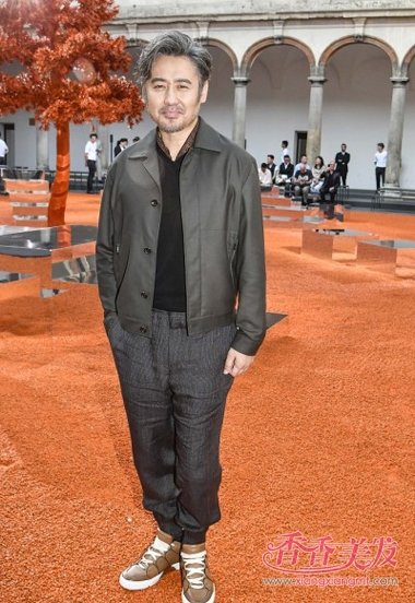 �������㲨Ⱦ����˧�� ʾ���ɹ���ʿ�ķ���