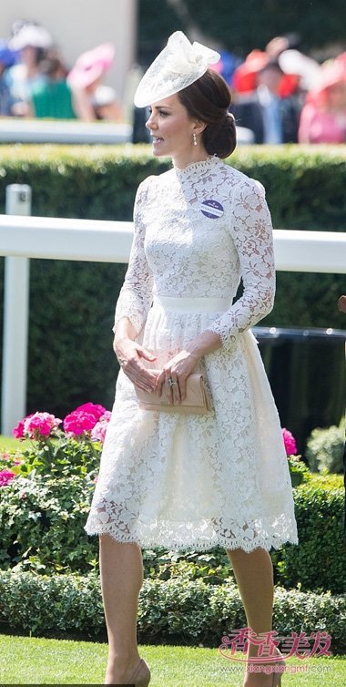 Ӣ������������ɢ�̷� �����Ÿ߹����ʵ�����