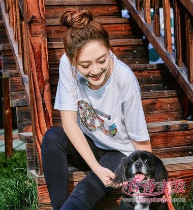 Ӧ�ɶ���ɩ������׼������ �������̷�Ц��holdס