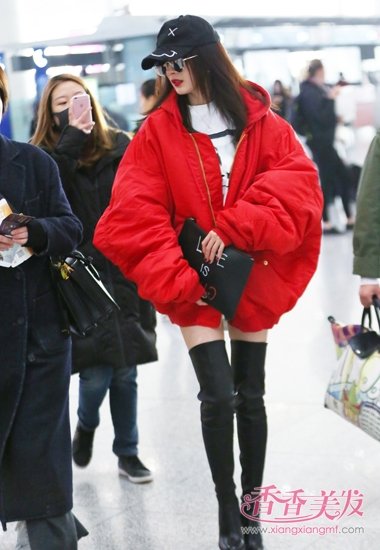 �������ݿ��ɺ����䷢ ��Ҫ�����з�Ľ�����