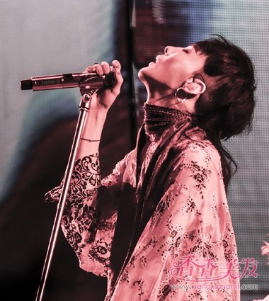 Ȩ־��ͬ���ݳ���Ѫ������ �а桰ˮĸͷ��������