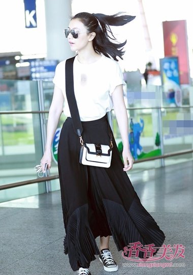 ��ԲԲ���¹���ͷ���� ���հ�����ʱ�з���