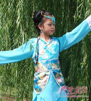 ѧ���Ŵ�ͷ��ȫ Сѧ��Ů����ͷ��ȫ