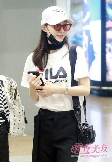 ����Ů������������ ҫ�۶�Ŀ���г������