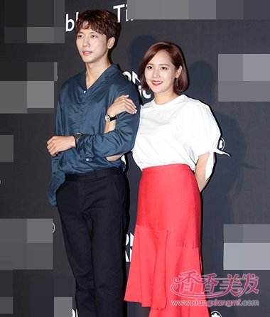 ����Ů������Ⱦ��ɫ�� �������СŮ����ɫ