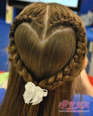 �з����緢�෢ ����Ů�����緢