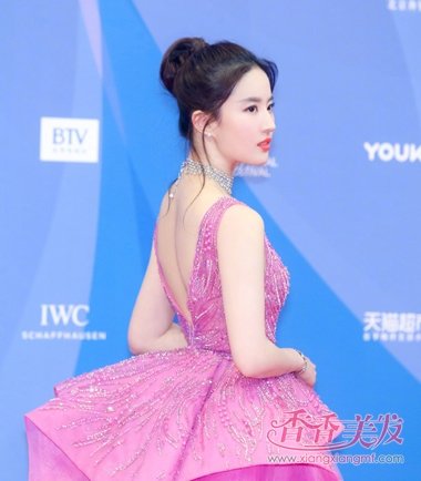 �ĺ��˻ĵ�һ����Ҳ������ͷ �������������������������ͷ