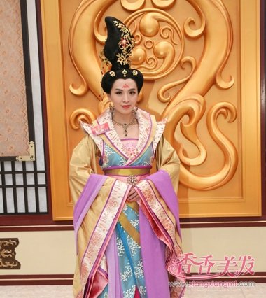 TVB��͢�����2�Ȼ���ӳ ��ЩŮ�ǵĹ�װ������еó�����