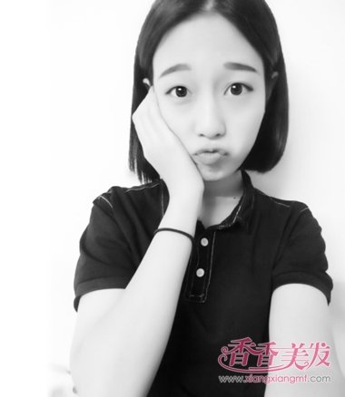 �м�ֽ�Ķ̷�����ͼƬ ����Ůʿ�̷���ͼʾ