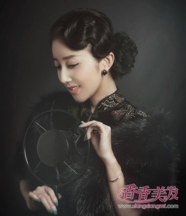 ���ʱ�ڱ�־�Է��� ��������������ξ���