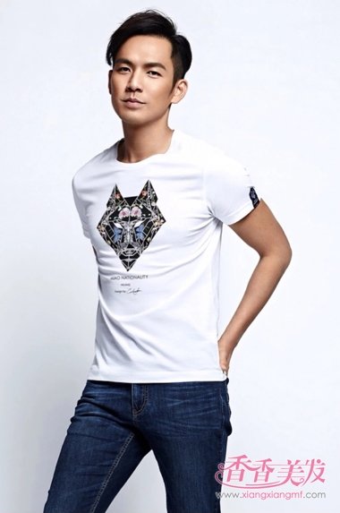 ż����Ա�Ӻ������·� �������߷�ͷչ˧��