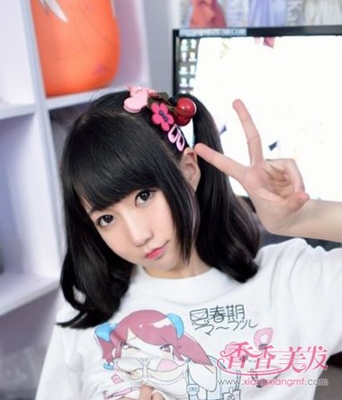 ��ѧ����Ů������ ������������