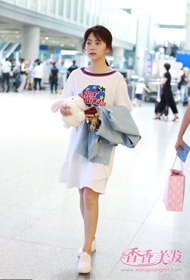 ������Ů��̷�������� ����β�����ˬʱ��