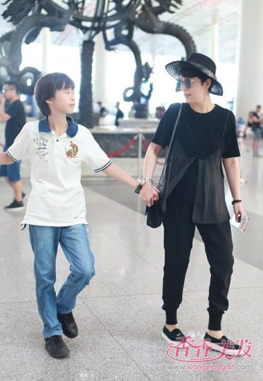 10岁小男孩的帅气造型 国民媳妇海清儿子发型