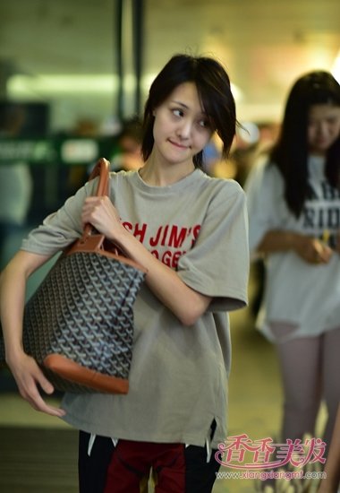 ˬ��ֽ�ֻ��¶̷����� ���θ�ͷ�������ڶ�